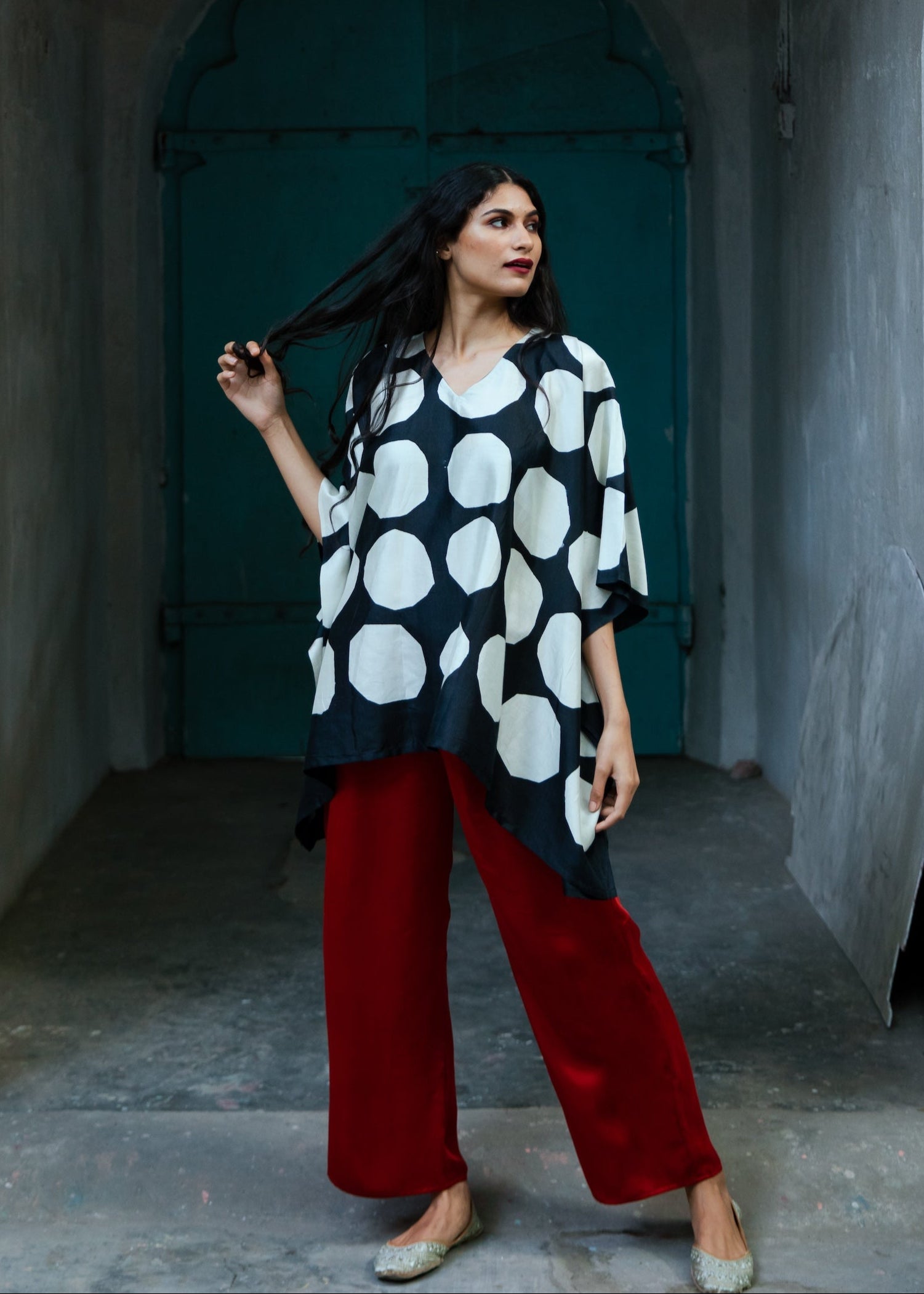 Aeshaane Eri Peace Silk Kaftans (Click for more options)