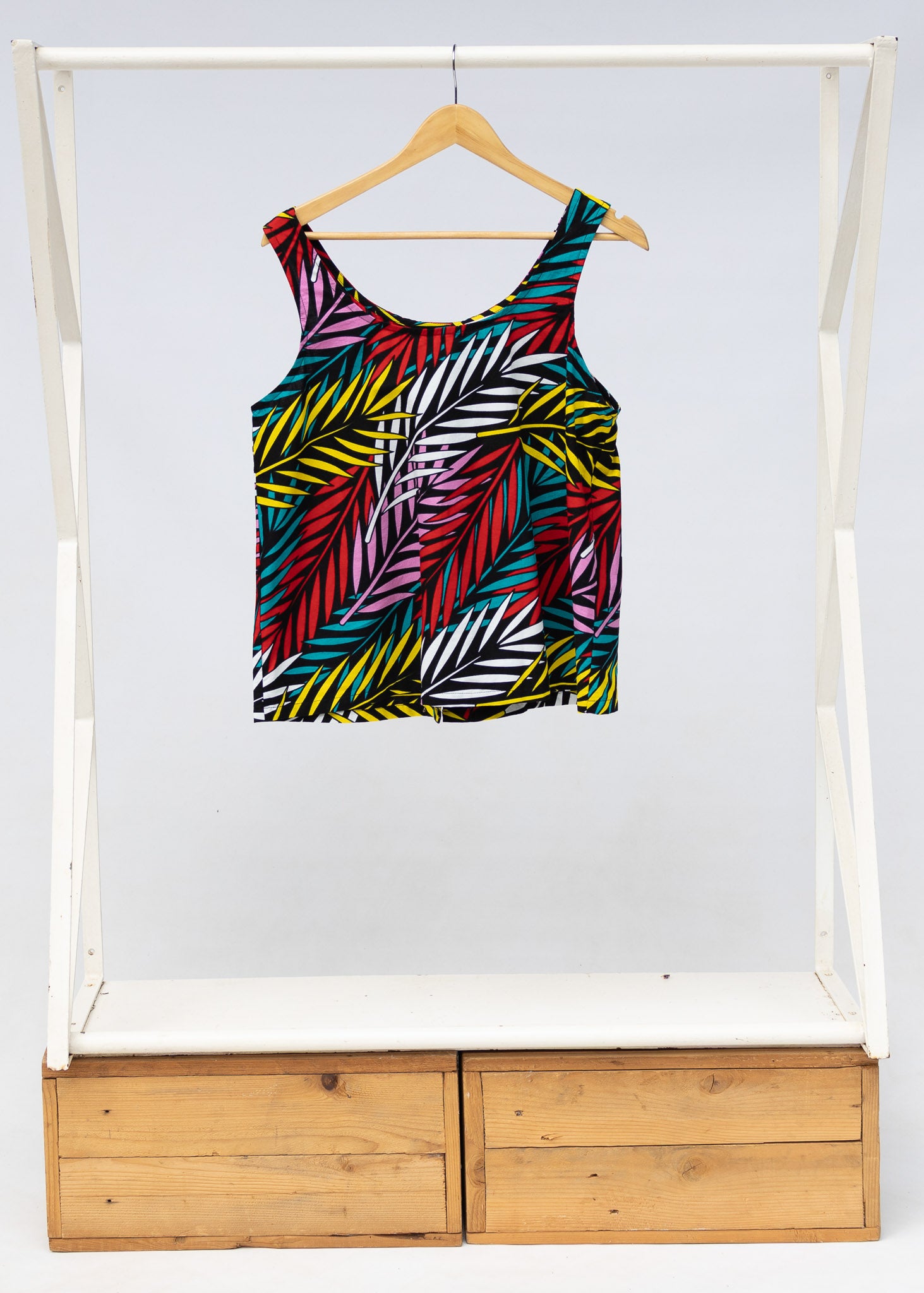 Frond Zone Scoop Tank