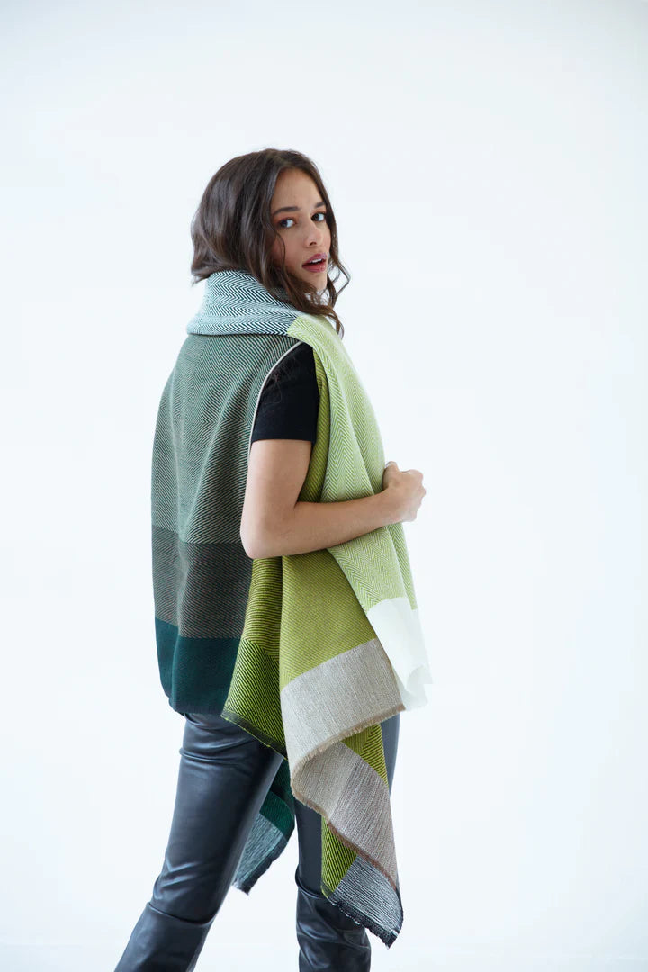 Julahas Amazon Daria Cape